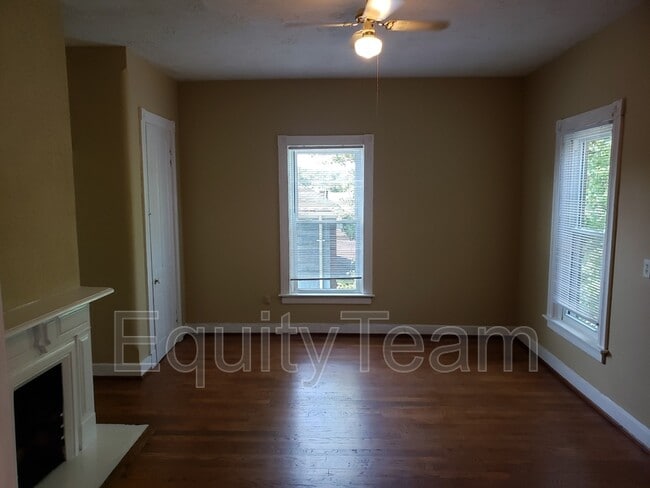 Building Photo - 40 Ferndale Ave