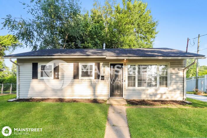 Foto principal - 9903 Donerail Way, Louisville, KY 40272