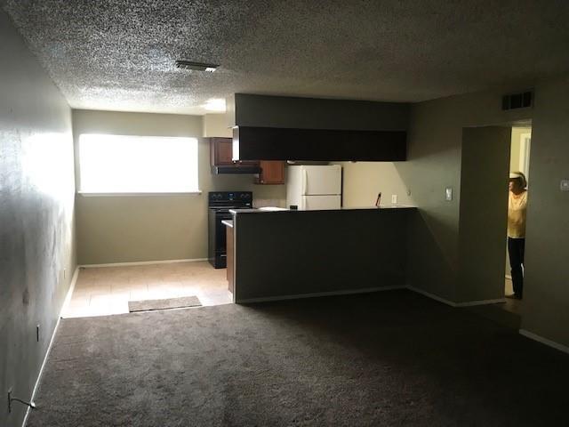 Foto del edificio - 15525 Blackhawk Blvd