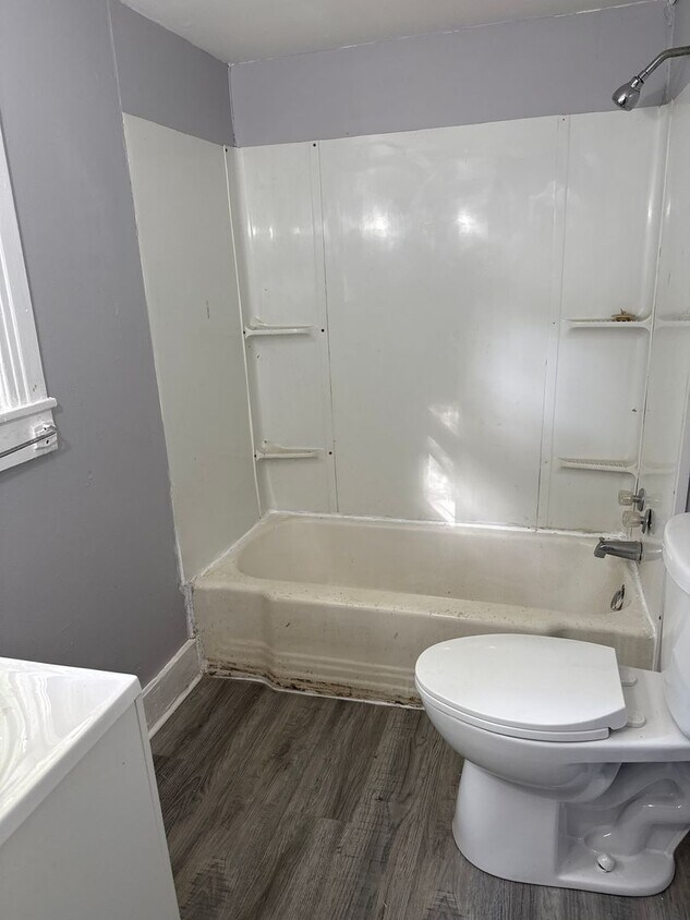 Foto del edificio - Newly renovated east side 1 BR/1BA