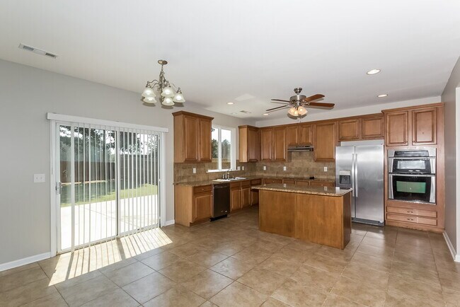 Foto del edificio - 30 Timber Ln