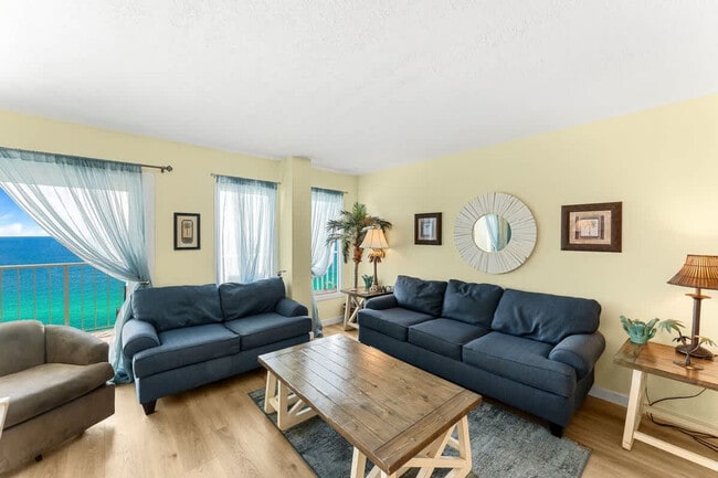 Foto del edificio - 8743 Thomas Dr