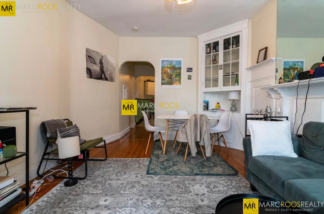 Foto del edificio - 1087 Beacon St