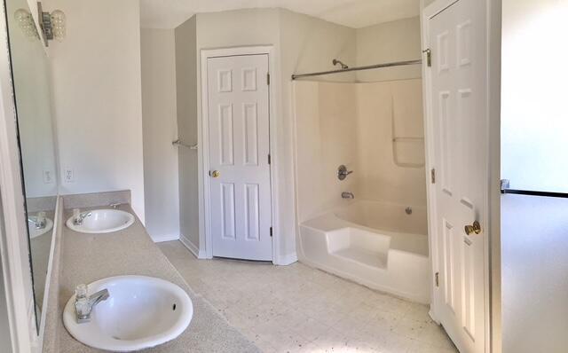 Building Photo - 4266 Lancaster Dr