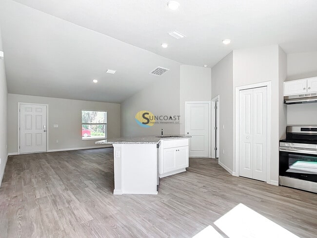 Foto del edificio - 7186 SE 124th St