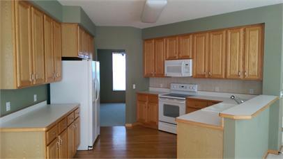 Foto del edificio - Gorgeous 5 Bedroom, 3 Bath Home in Plymouth - Unbeatable location! Available 9/10!