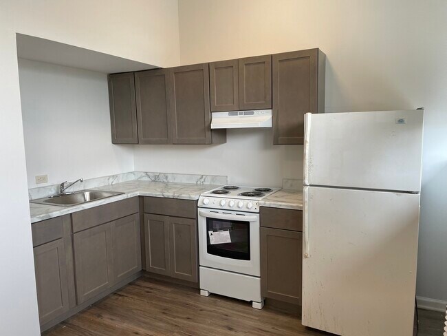 Foto del edificio - 3400 Main St