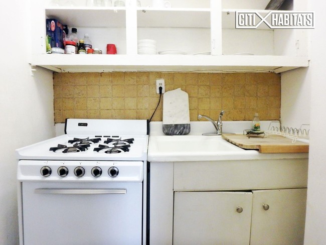 Foto del edificio - 165 Halsey St
