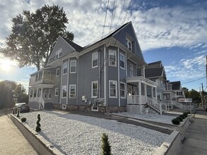 Building Photo - 4-6 Royal St