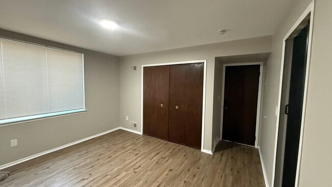 Foto del edificio - 24651 W McNichols Rd
