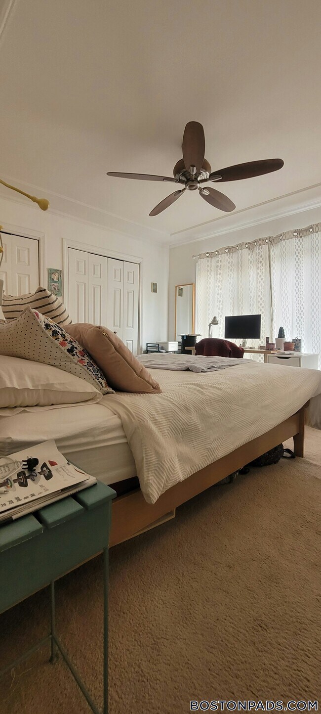 Foto del edificio - 7 Henry St