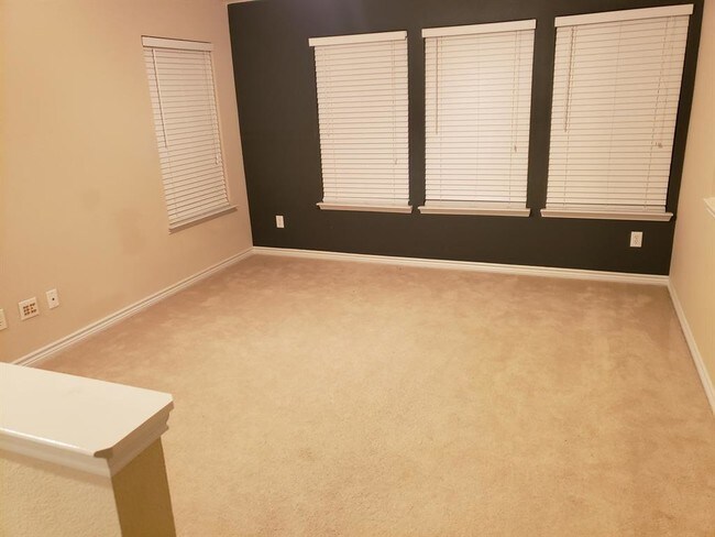 Building Photo - 7117 Cotton Seed Dr