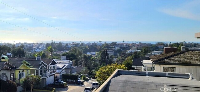 Foto del edificio - 651 24th Pl