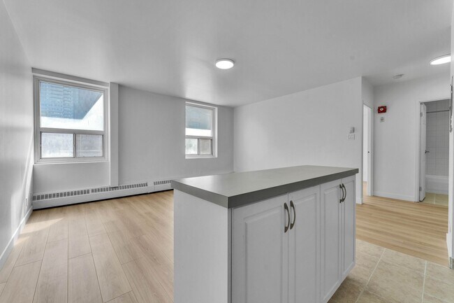 Photo du bâtiment - 145 York St