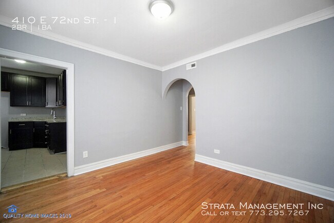 Building Photo - 410 E 72nd St #1 - $1050/mo (2br/1b)