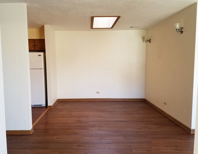 Foto del edificio - 600 Crescenzo Ct