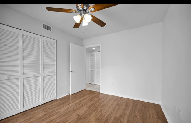 Building Photo - 7501 Trent Dr