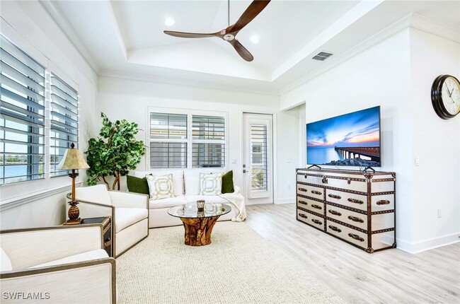 Building Photo - 6984 Saona CT