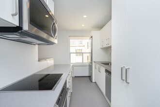 Building Photo - 111 Lawton Blvd