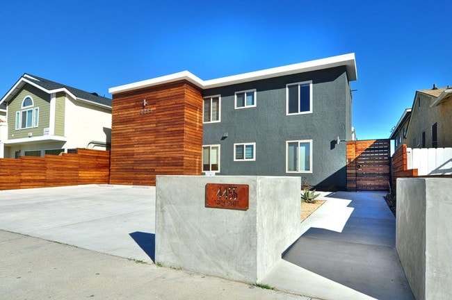 Building Photo - 4455 50th St