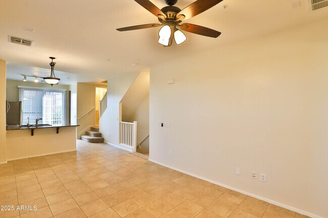 Foto del edificio - 2623 S Key Biscayne Dr