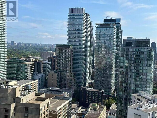 Building Photo - 65-3765 St Mary St
