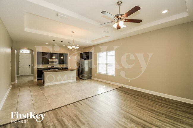 Building Photo - 4157 Emilio Ln