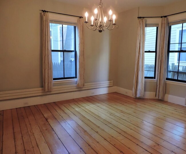 Building Photo - 3.0 bedroom in Cambridge Massachusetts 02138