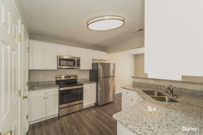 Building Photo - 917 Grassy Patch Ln