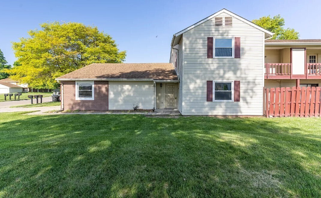 Foto principal - 5956 Beau Jardin Dr