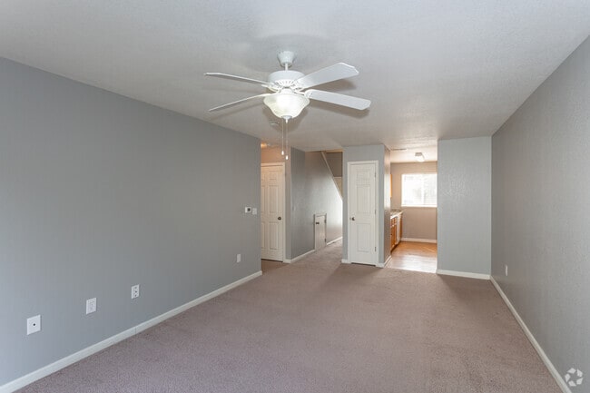3BR, 2BA - 1350 SF - Four Winds Apartments
