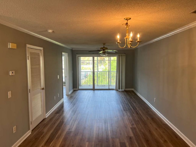 Building Photo - 4025 Sandtrap Ave