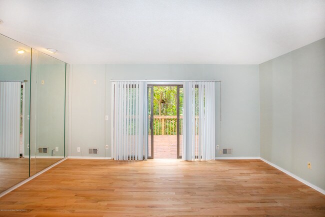 Foto del edificio - 1301 W Union Ln