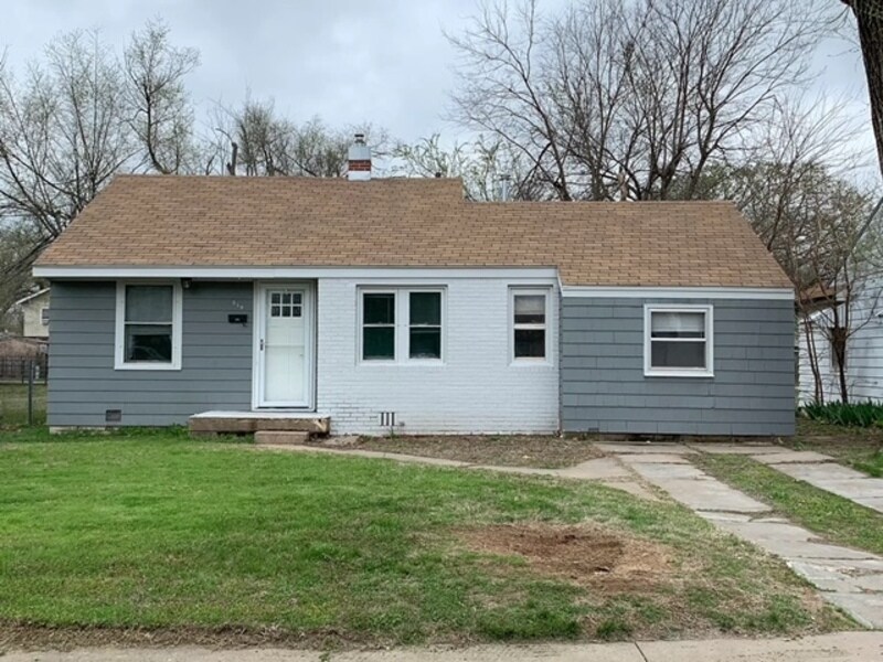 619 E 10th Ave, Hutchinson, KS 67501 House Rental in Hutchinson, KS