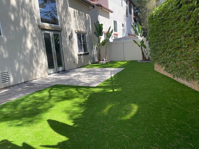 Foto del edificio - 33690 Willow Haven Ln