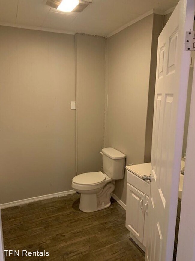 Foto del edificio - 3 br, 1 bath House - 101 E Olive