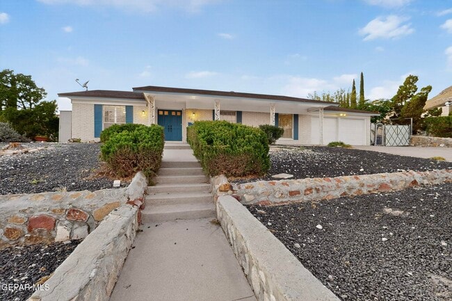 Building Photo - 1509 Lost Padre Mine Dr