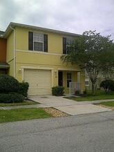 Building Photo - 681 Cresting Oak Cir