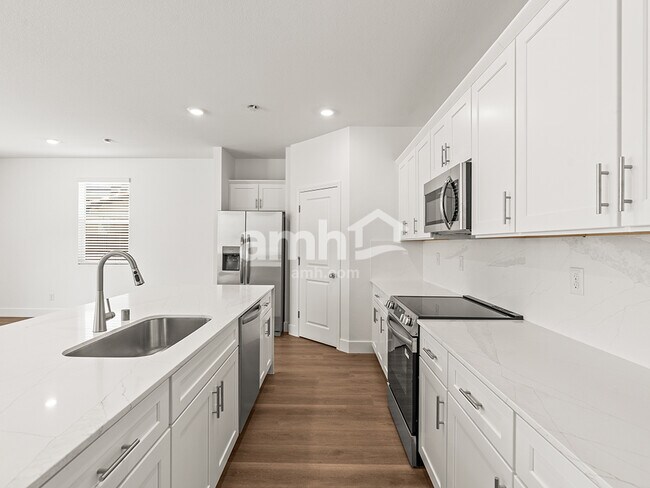 Building Photo - 8443 Black Friday Ct