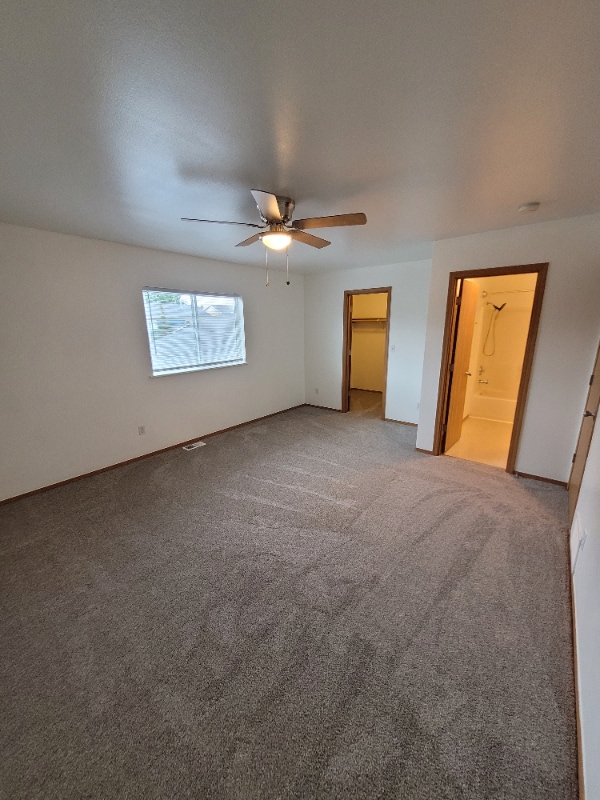 Building Photo - 8231 Williwa Ave