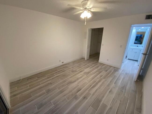 Building Photo - 669 Monaco Ct