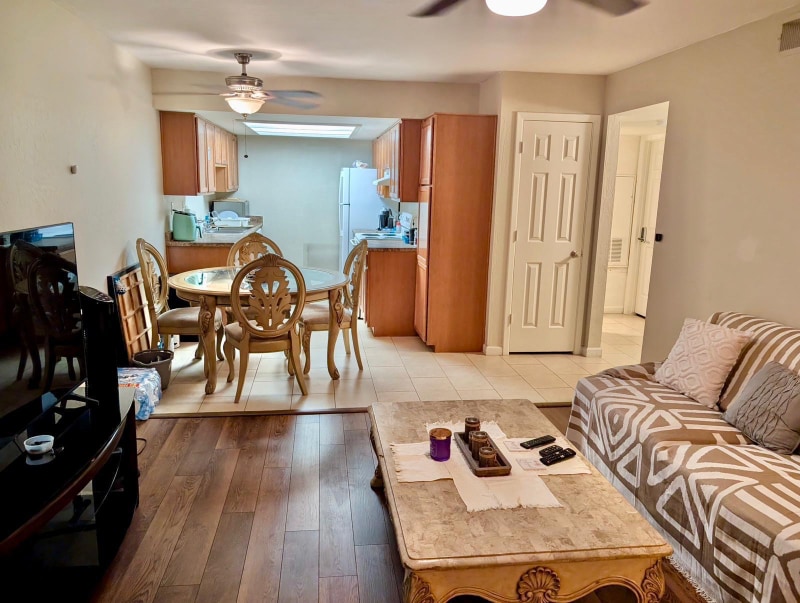 2320 E Bell Rd, Phoenix, AZ 85022