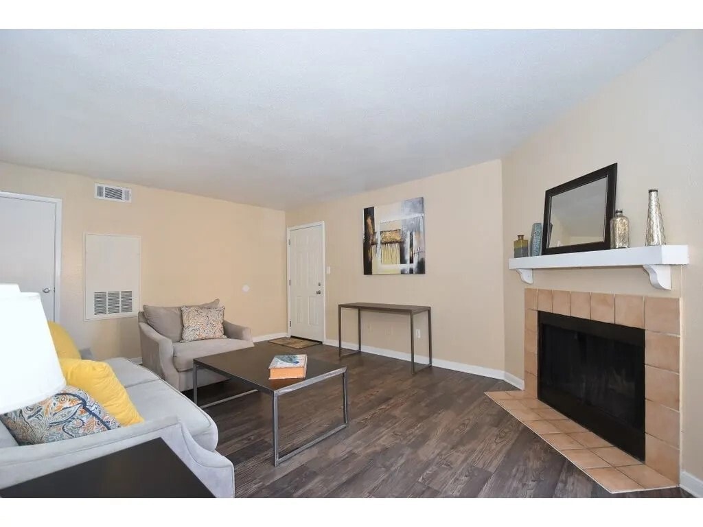 Foto principal - 17310 Kieth Harrow Blvd