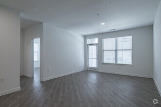 3BR, 2BA - 1,320 SF - Caroline Longhorn Quarry