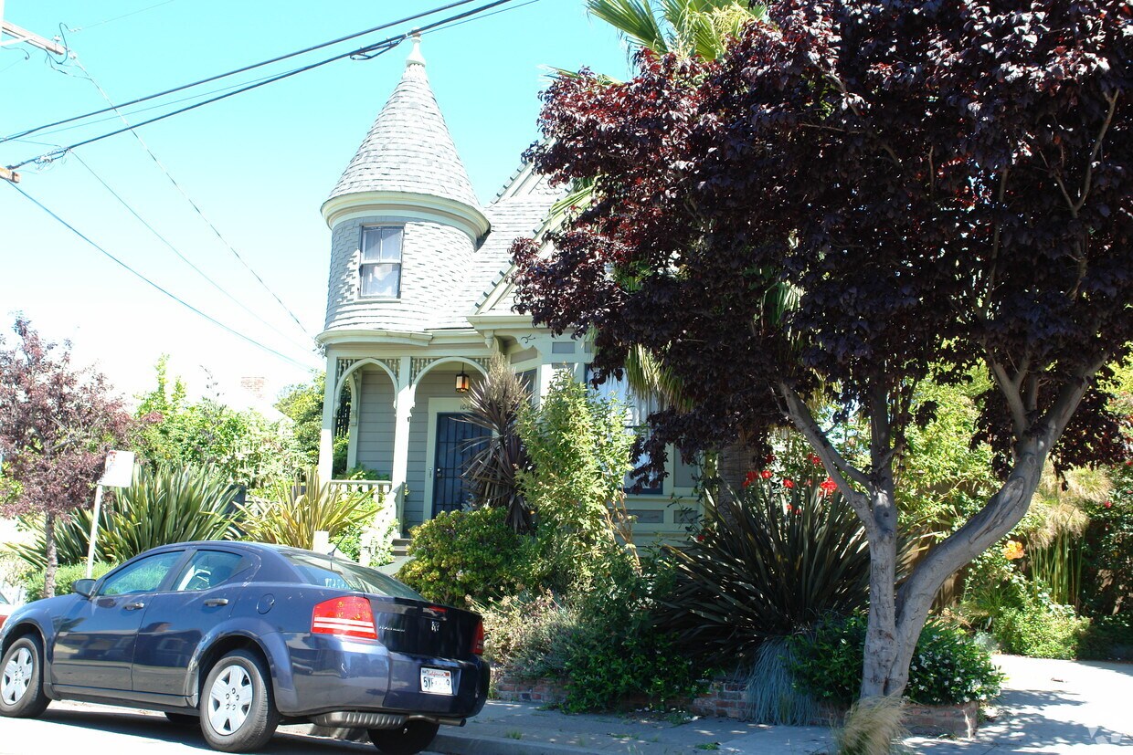 Foto del edificio - 1044 53rd St