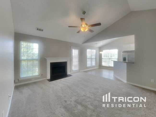 Building Photo - 5419 Village Ridge