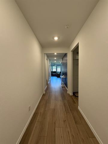 Foto del edificio - 8432 Butterfly Ln