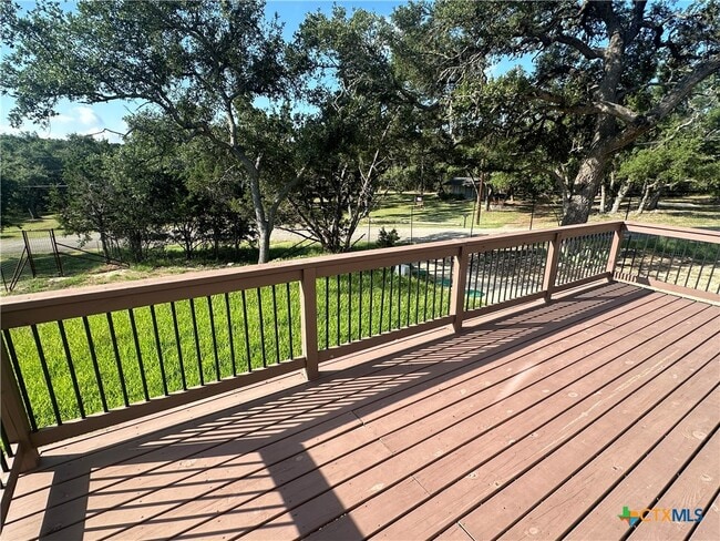 Building Photo - 1226 Whispering Hills Dr