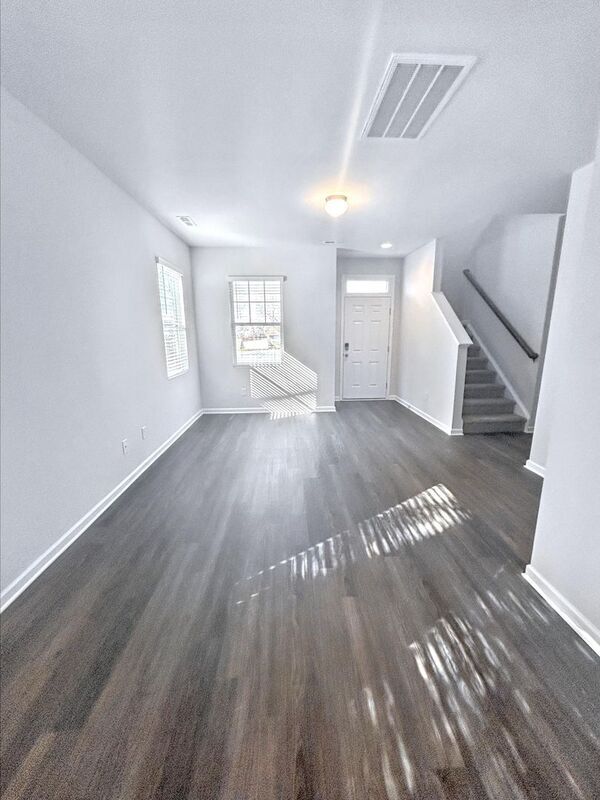 Building Photo - 237 W Grover St