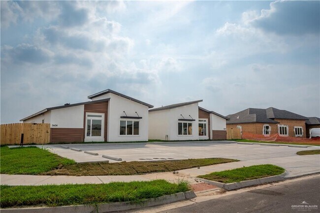 Foto del edificio - 24 Hidalgo Cir